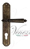 Дверная ручка Venezia на планке PL02 мод. Castello (ант. бронза) под цилиндр